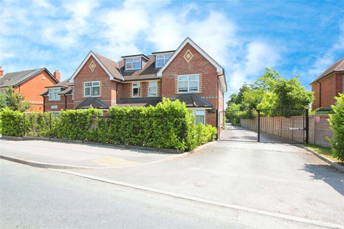 1 Bedroom Flat For Sale In Marlborough House, Old Basingstoke Road, Spencers Wood, Reading, RG7