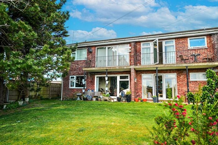 2 Bedroom Flat For Sale In Cromer Road, Mundesley, NR11