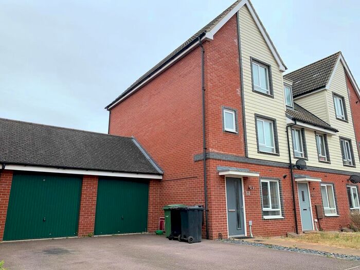 4 Bedroom Property To Rent In Waxwing Way, Norwich, NR8