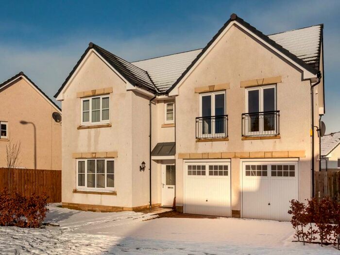 5 Bedroom House To Rent In Benton Road, Auchterarder, Perthshire, PH3