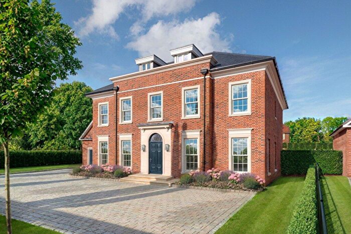 5 Bedroom Detached House For Sale In Mottisfont, Compton, Winchester, Hampshire, SO21