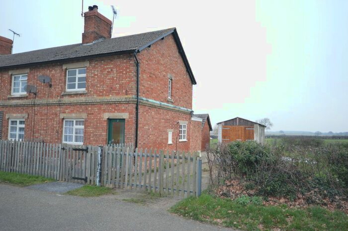 3 Bedroom End Of Terrace House To Rent In The Green, Morborne, Peterborough PE7