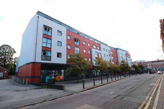 1 Bedroom Apartment To Rent In Church Street, Epsom, KT17