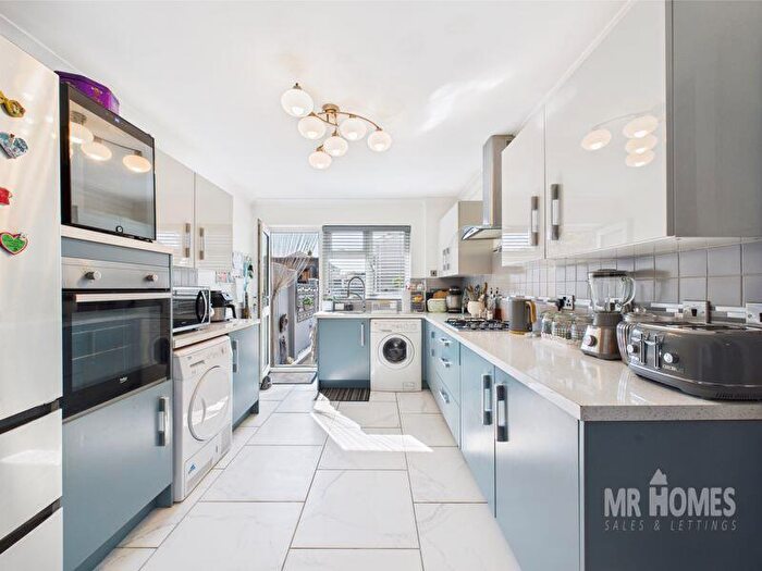 3 Bedroom Semi-Detached Bungalow For Sale In Michaelston Road, Michaelston, Cardiff, CF5