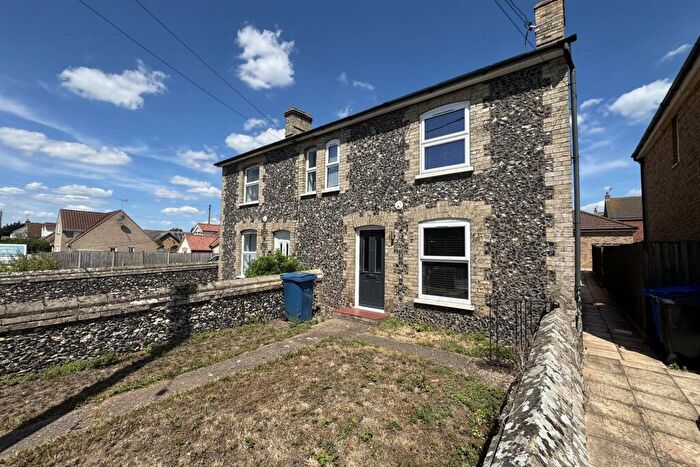 3 Bedroom Semi-Detached House For Sale In Eriswell Road, Lakenheath, IP27