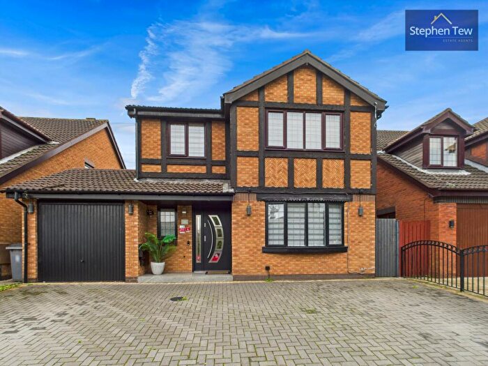 4 Bedroom Detached House To Rent In Burbank Close, Blackpool, FY4