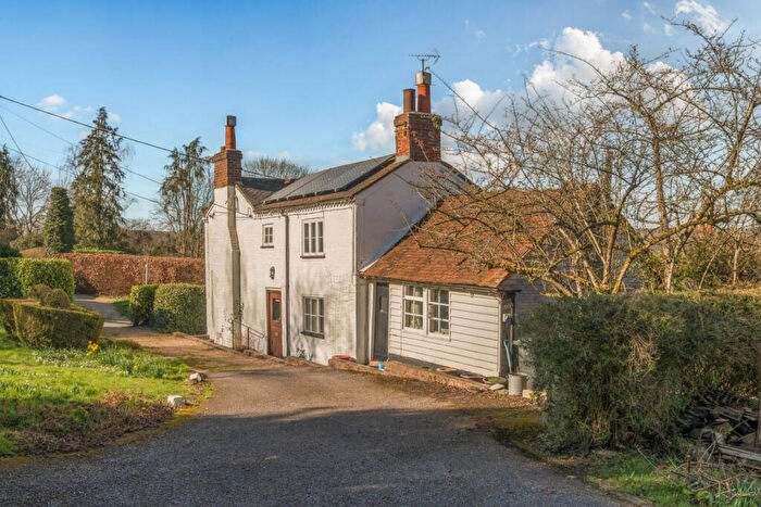 4 Bedroom Detached House For Sale In Rotten Row, Bradfield, Reading, Berkshire, RG7