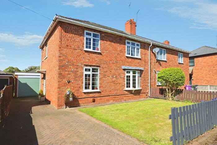 3 Bedroom Semi-Detached House For Sale In Davenport Road, Tettenhall Wood, Wolverhamtpon, WV6
