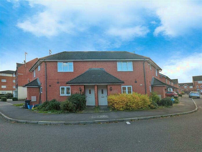 2 Bedroom Flat To Rent In Seabreeze Crescent, Newport, NP19