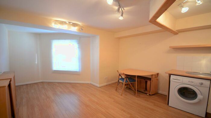 1 Bedroom Apartment To Rent In Norwich House, SL6