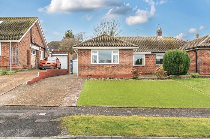 2 Bedroom Bungalow For Sale In Goring Field, Winchester, Hampshire, SO22