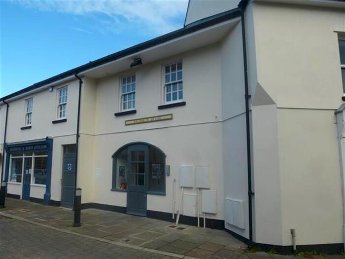 2 Bedroom Flat To Rent In Salisbury House, Magor Square, Magor, NP26