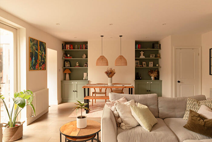 2 Bedroom Flat For Sale In Breakspears Road, Brockley, London, SE4