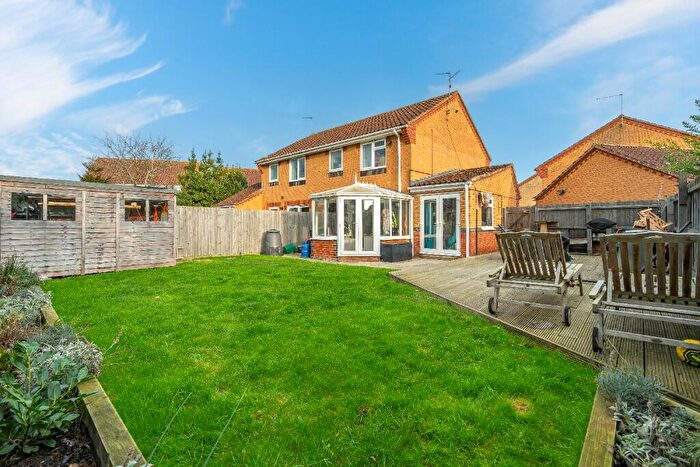 3 Bedroom Semi Detached House For Sale In Cowslip Drive, Deeping St James, PE6