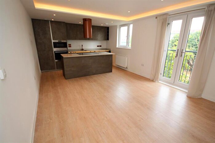 1 Bedroom Flat To Rent In Argent Street, Grays, RM17