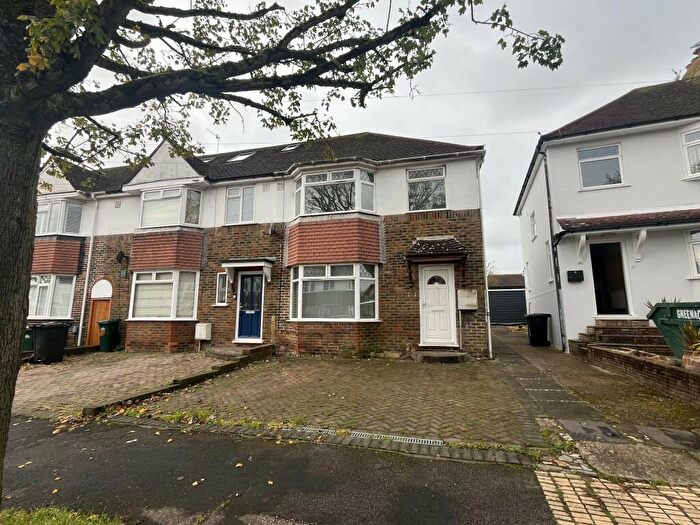 3 Bedroom House To Rent In Rowan Avenue, Hove, BN3