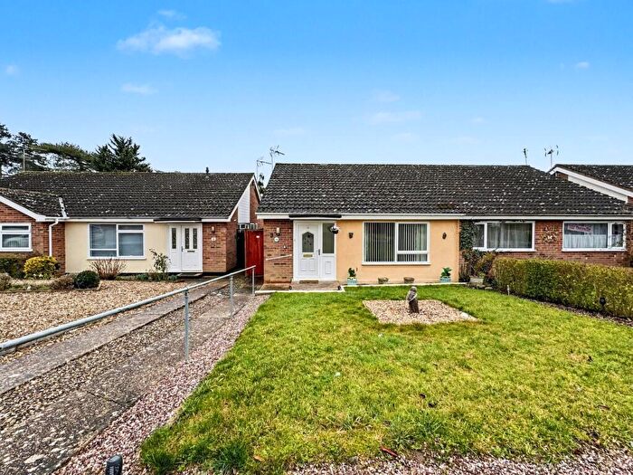 2 Bedroom Bungalow For Sale In Downside, Stowmarket, IP14