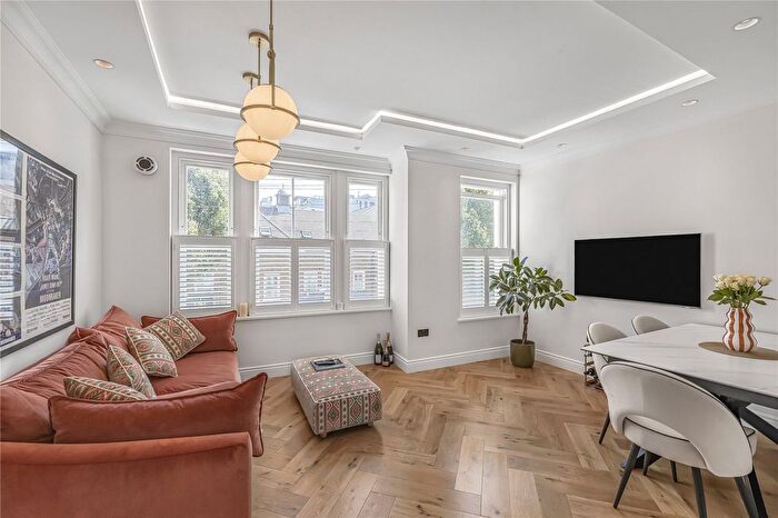 3 Bedroom Flat For Sale In Elbe Street, Fulham, London, SW6