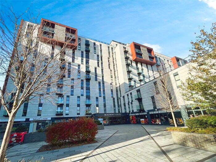 2 Bedroom Apartment For Sale In Victoria Avenue, Southend-on-Sea, Essex, SS2