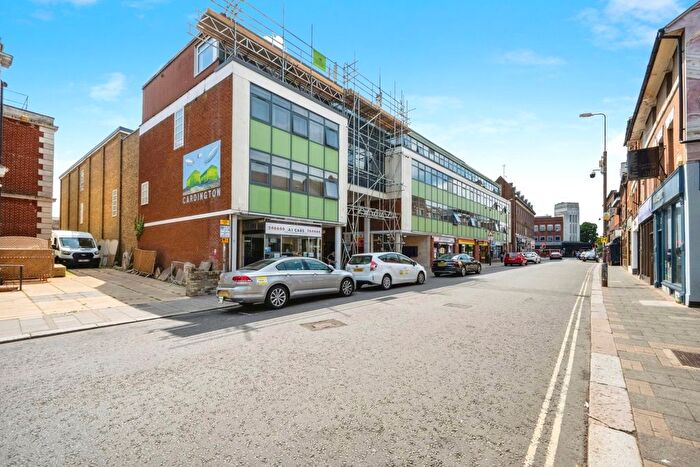 1 Bedroom Flat For Sale In Mill Street, Bedford, Bedfordshire, MK40