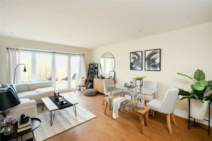 3 Bedroom Terraced House For Sale In Carlton Park, Redfield, Bristol, BS5