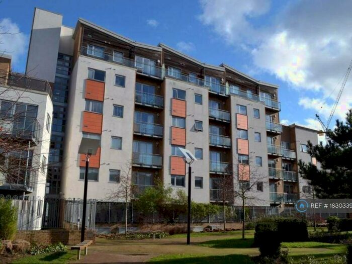 2 Bedroom Flat To Rent In Violet Road, London, E3