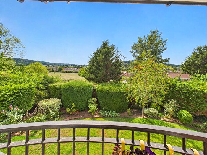 2 Bedroom Apartment For Sale In The Wheatridge, Upton St. Leonards, Gloucester, Gloucestershire, GL4