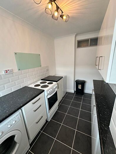 1 Bedroom Flat To Rent In Sommerville Close, Faversham, ME13