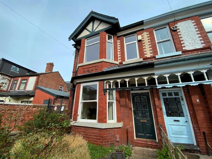 3 Bedroom End Of Terrace House To Rent In Titterington Avenue, Chorlton, Manchester, M21