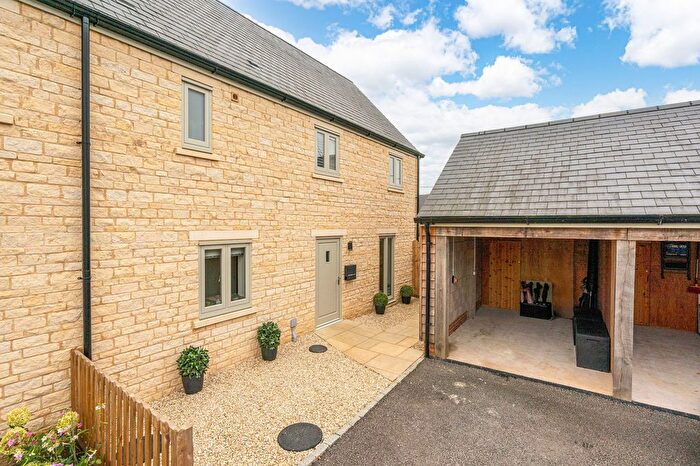 4 Bedroom Semi-detached House For Sale In Mermaid Court, Christian Malford, SN15