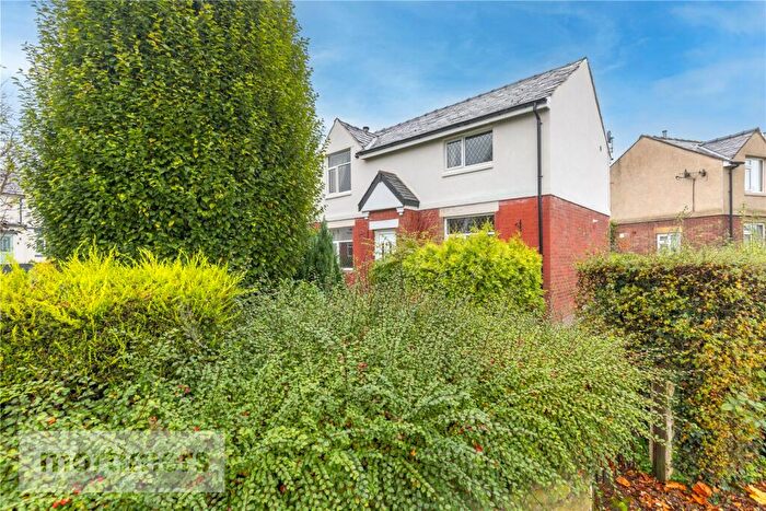 3 Bedroom Semi-Detached House For Sale In Calder Avenue, Billington, Clitheroe, Lancashire, BB7