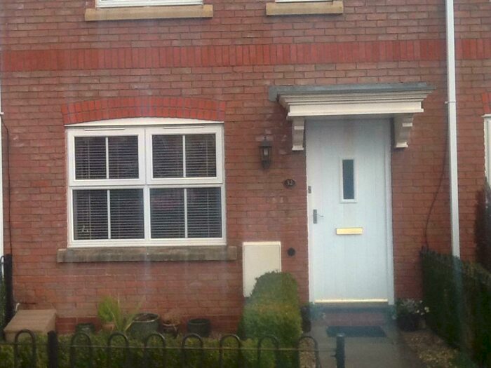 3 Bedroom Terraced House To Rent In Buckridge Lane, Dickens Heath, Solihull, West Midlands, B90