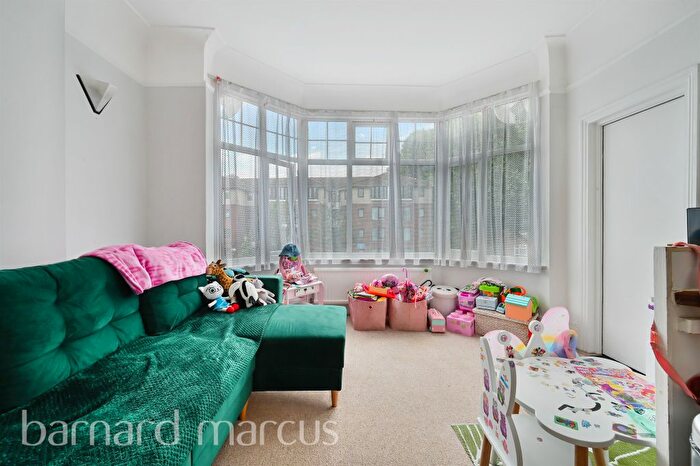 1 Bedroom Flat For Sale In Thrale Road, London, SW16