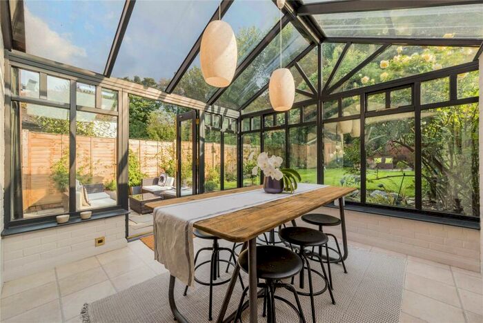 4 Bedroom House To Rent In Claremont Road, Highgate, N6