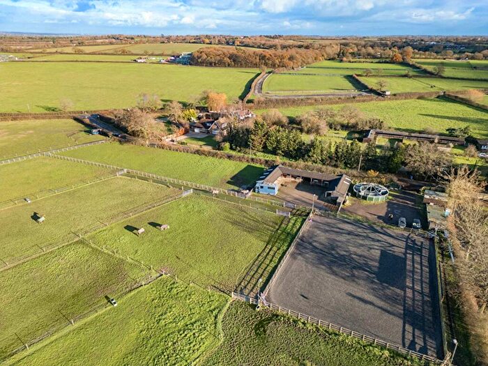 Equestrian Facility For Sale In Binfield, Berkshire - . Acres, RG42
