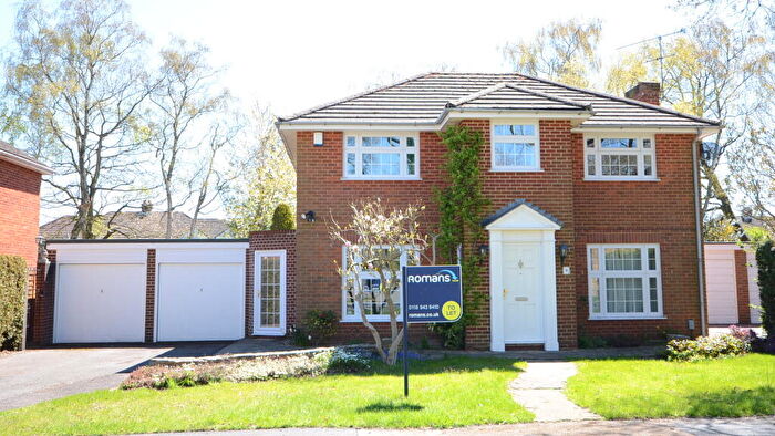 4 Bedroom Detached House To Rent In The Birchwoods, RG31