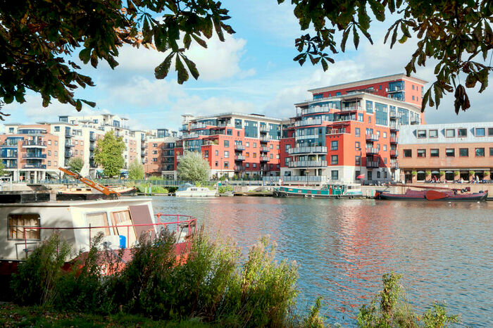 3 Bedroom Apartment To Rent In Jerome Place, Kingston Upon Thames, KT1