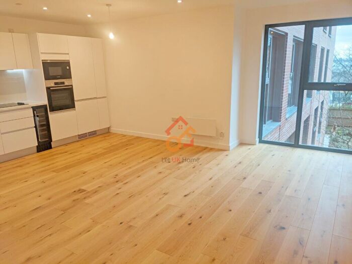 2 Bedroom Flat To Rent In Windmill Street, Birmingham, B1
