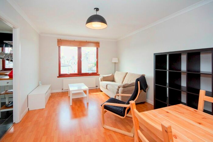 2 Bedroom Flat To Rent In Bloomfield Court, City Centre, Aberdeen, AB10