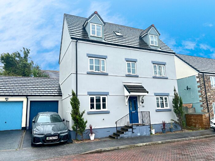 4 Bedroom Detached House For Sale In Hill Hay Close, Fowey, Cornwall, PL23