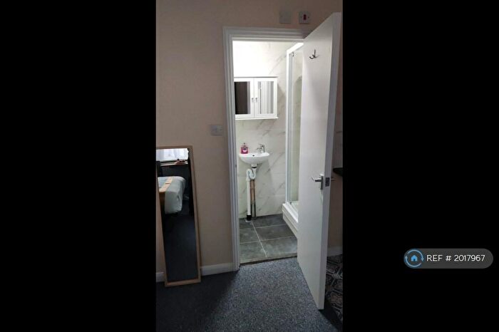 1 Bedroom Flat To Rent In London, London, N8