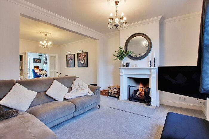 3 Bedroom Semi-Detached House For Sale In Red Street, Southfleet, Gravesend, Kent, DA13