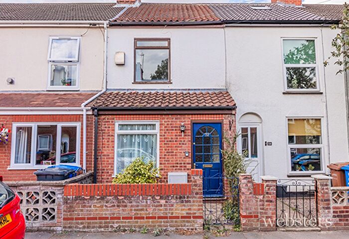 3 Bedroom Terraced House For Sale In Livingstone Street, Norwich, NR2