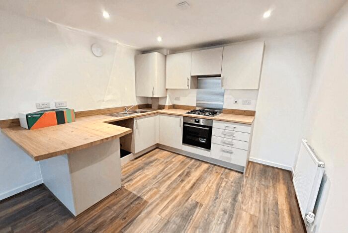 1 Bedroom Flat To Rent In Deals Gateway, SE13