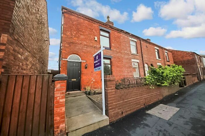 3 Bedroom Terraced House To Rent In High Street, Standish, Wigan, WN6