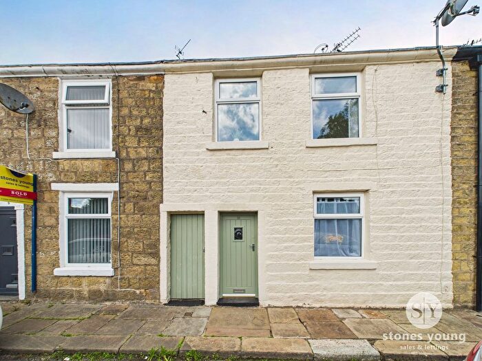 3 Bedroom Terraced House For Sale In Mile End Row, Blackburn, BB2