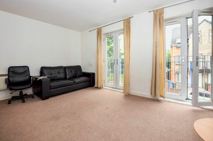 2 Bedroom Flat To Rent In Ellis Street, Hulme, Manchester, M15