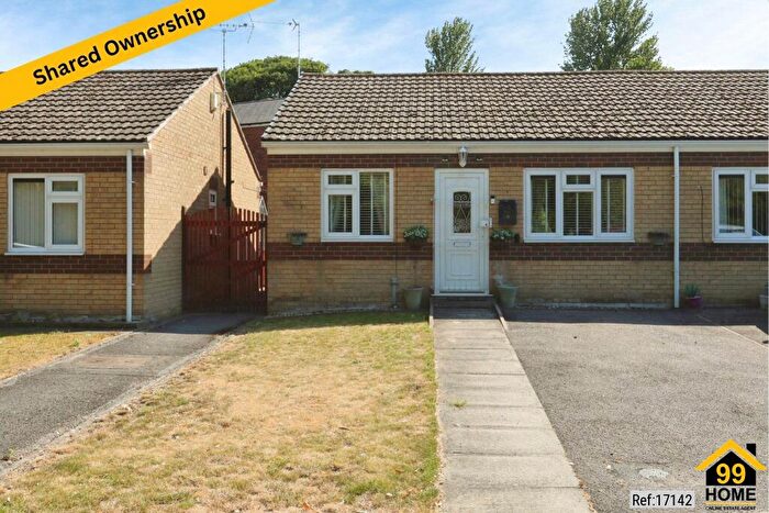 2 Bedroom Bungalow For Sale In Bracebridge, Worksop, S80