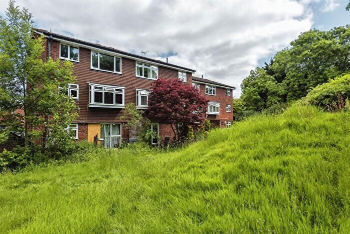 1 Bedroom Flat For Sale In Middlefield, Hatfield, AL10