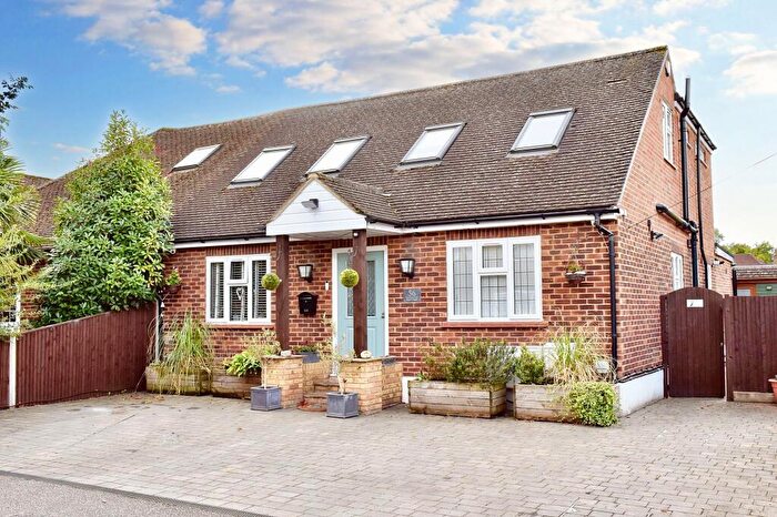 6 Bedroom Semi-Detached House For Sale In West Farm Close, Ashtead, KT21